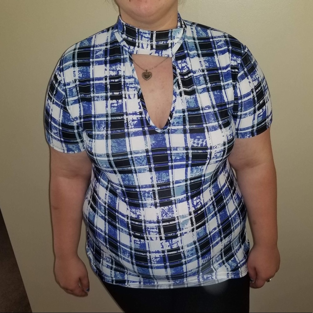 Cute Plaid Cutout Top